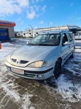 Renault Megane Grandtour Fairway 1.6 16V Fairway - Renault Megane aus 2001: 1.6