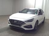 Hyundai i30 1.5 T-GDI Intro Ed. Navi LED RFk SHZ - gebrauchte Hyundai i30 aus dem Jahr 2021
