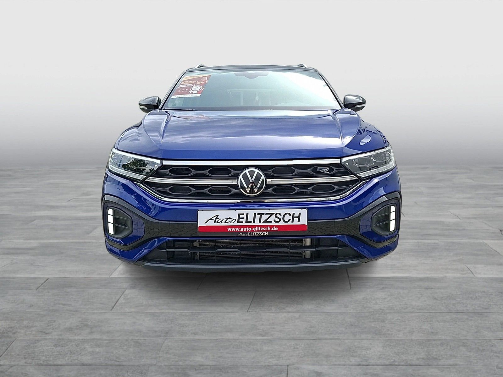Fahrzeugabbildung Volkswagen T-Roc TSI R-Line DSG Matrix Navi AID ACC Park-As