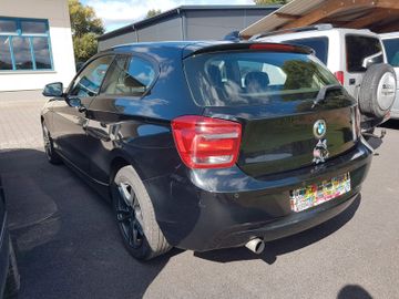 BMW 114 - 4