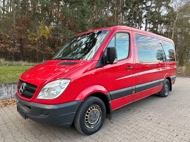 Mercedes-Benz SprinterII Kombi 211/215 CDI/7-9Sitzer/Klima/AHK