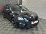Skoda Octavia Combi*RS 245*LED-ALCANTARA-APPLE-SHZ-PDC - Skoda Octavia: Schwarz, RS