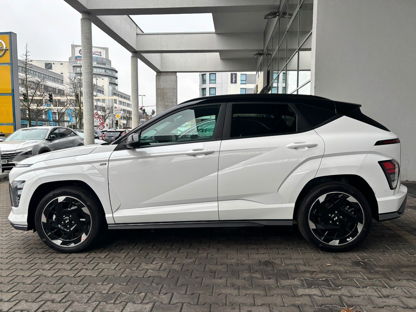 Fahrzeugabbildung Hyundai KONA Elektro 150 kW N Line X 360°/Sitzpaket!