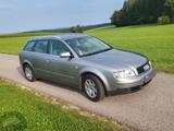 Audi A4 2.0 Avant - Topzustand sehr gepflegt - Audi A4 aus 2002: Kombi