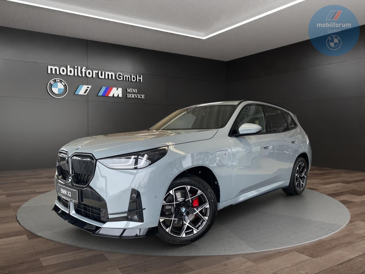 BMW X3 30e xDrive M-Sport Pro Ac Schnitzer Umbau AHK