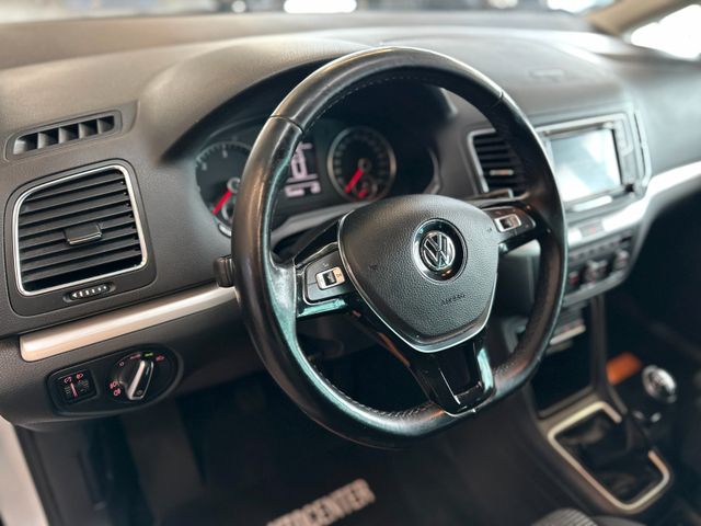 Volkswagen Sharan *Comfortline*7-Sitzer*TEMPO*NAVI*PDC*