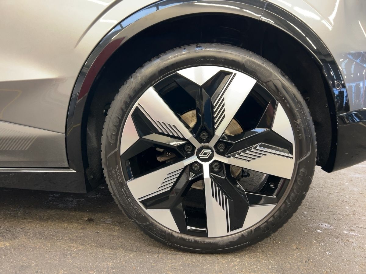 Renault Megane E-TECH - Bild 22