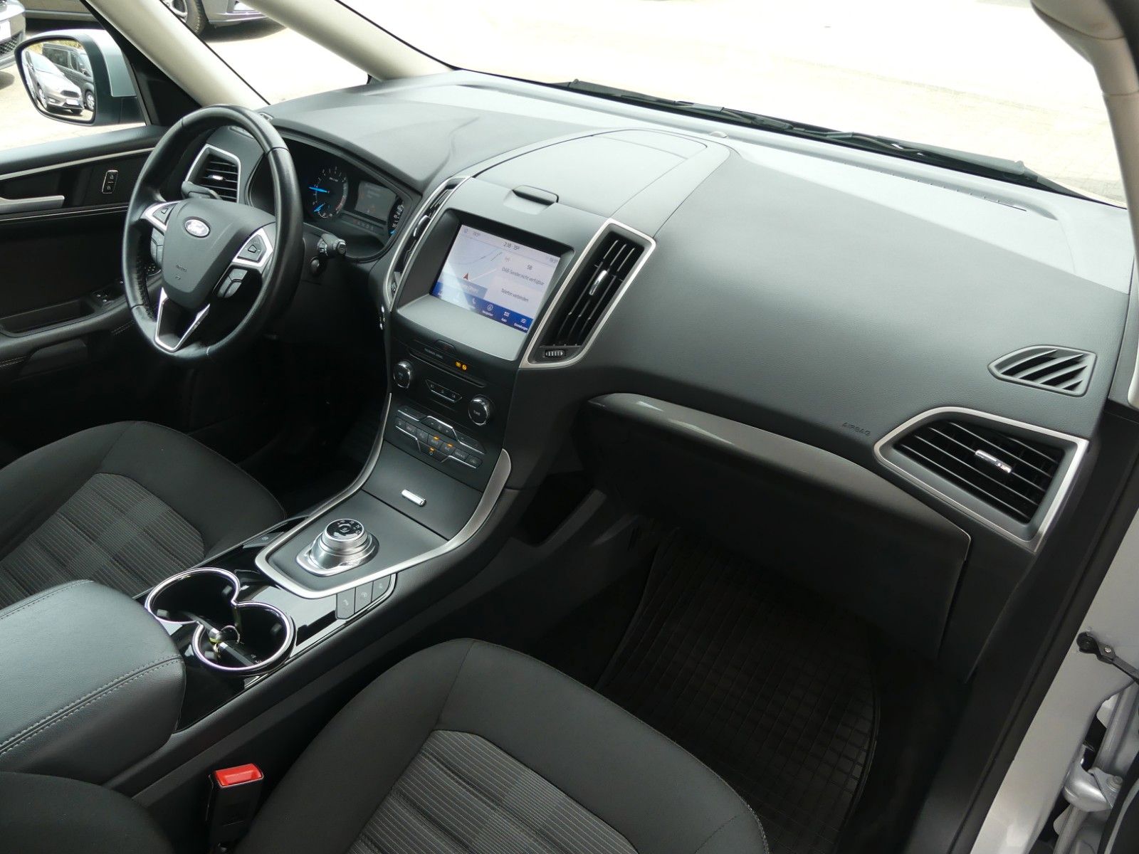 Fahrzeugabbildung Ford Galaxy Trend*Kamera*7 Sitze*