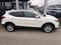 Nissan Qashqai 1,3 DIG-T N-Way 159PS NAVI AHK Sitzh.