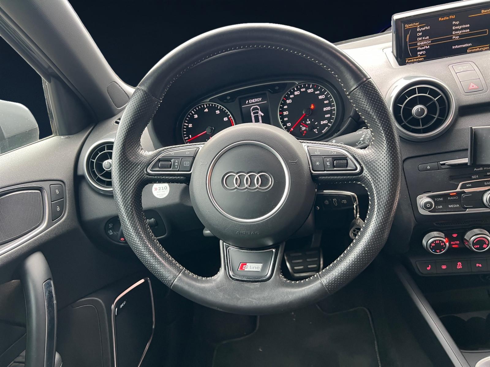 Audi A1 1.4 TFSI S-LINE/S tronic sport Sportback/Navi
