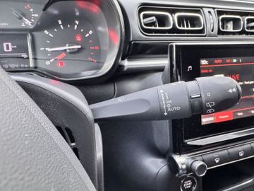 Bild 19 Citroën C3 PureTech 1.2 Shine PDC/KLIMA-AT/Regen+Lichts