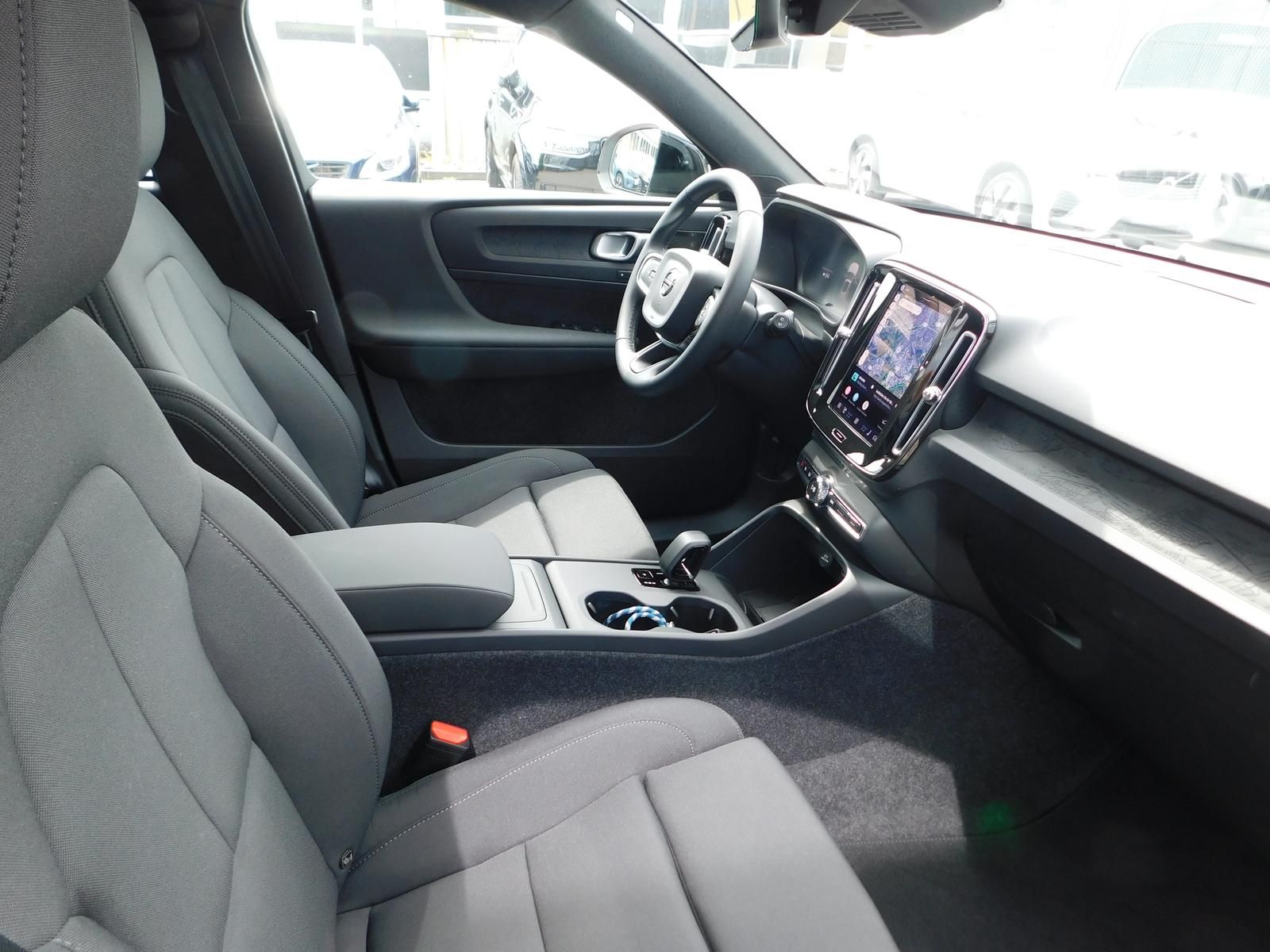 Fahrzeugabbildung Volvo EX40 Single Motor ext. Range Plus Black Edition