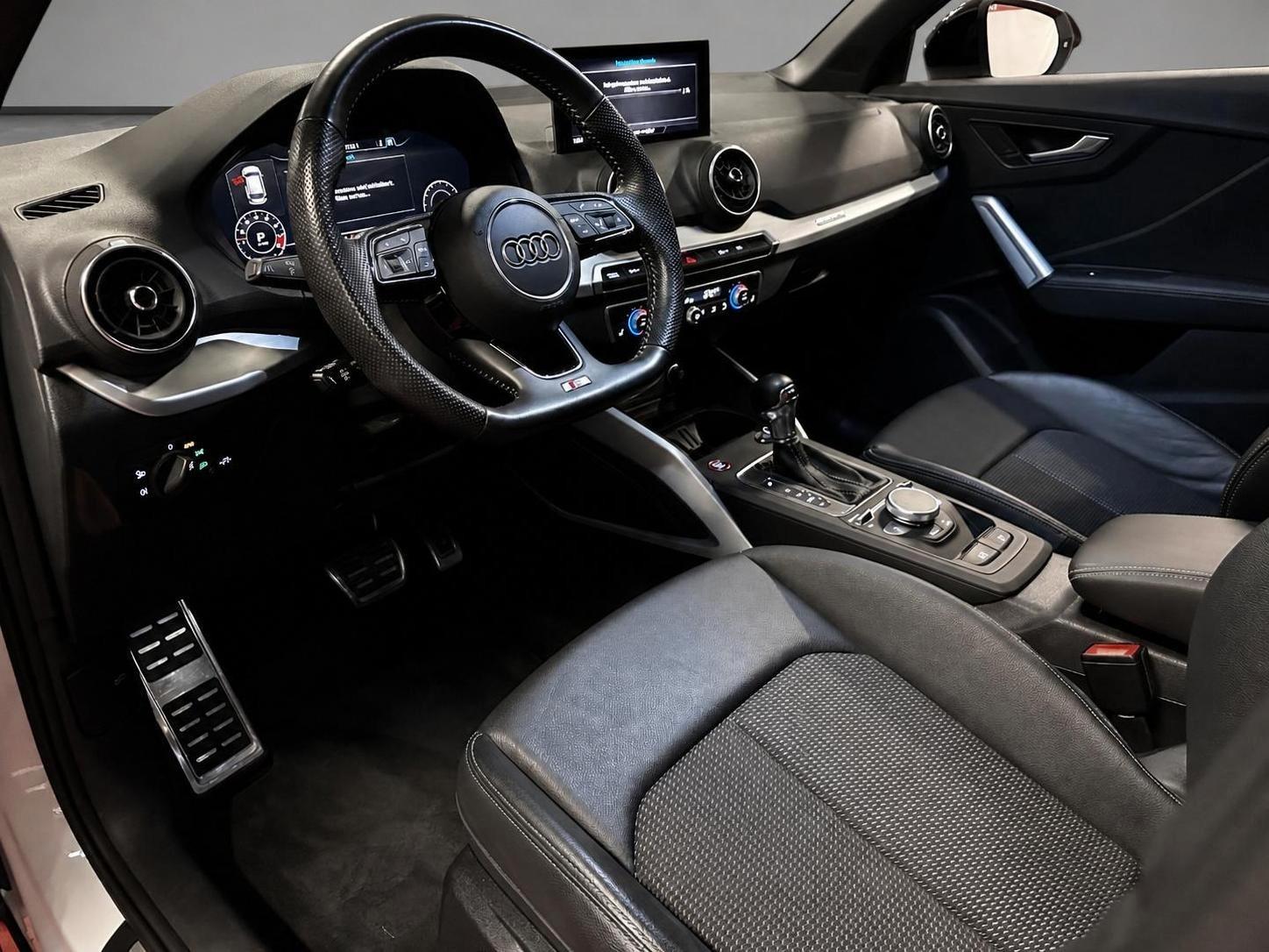 Audi SQ2 quattro 2.0 TFSI // Keyless // ACC // LED, миниатюра 9