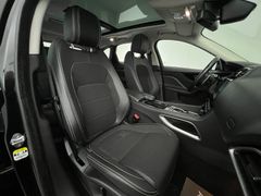 JAGUAR F-PACE R-Sport 4x4 PANO/ MERIVAN /1.HD / 81.tKM JAGUAR F-PACE R-Sport 4x4 PANO/ MERIVAN /1.HD / 81.tKM