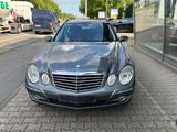 Mercedes-Benz E 200 E -Klasse T-Modell E 200 T Automatik Navi, - Mercedes-Benz E 200 aus 2008