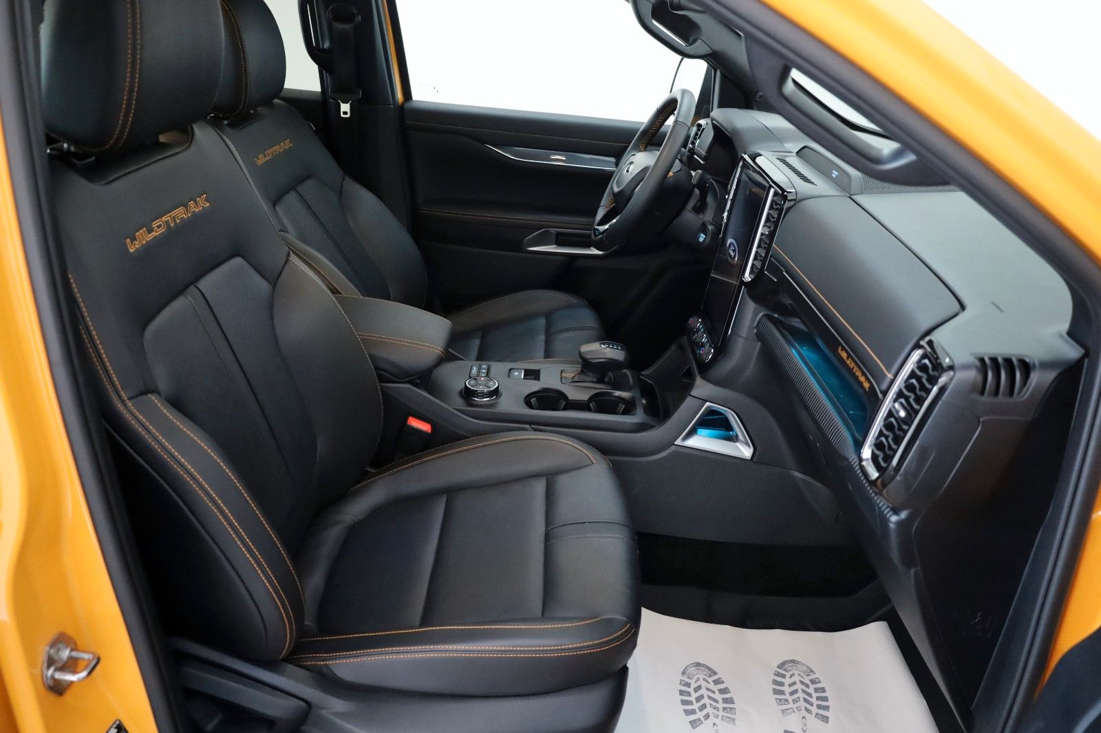 Fahrzeugabbildung Ford Ranger Wildtrak e-4WD,Rollo el,AHK,Garantie 2030