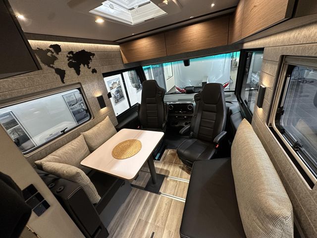 Niesmann + Bischoff Arto 78 