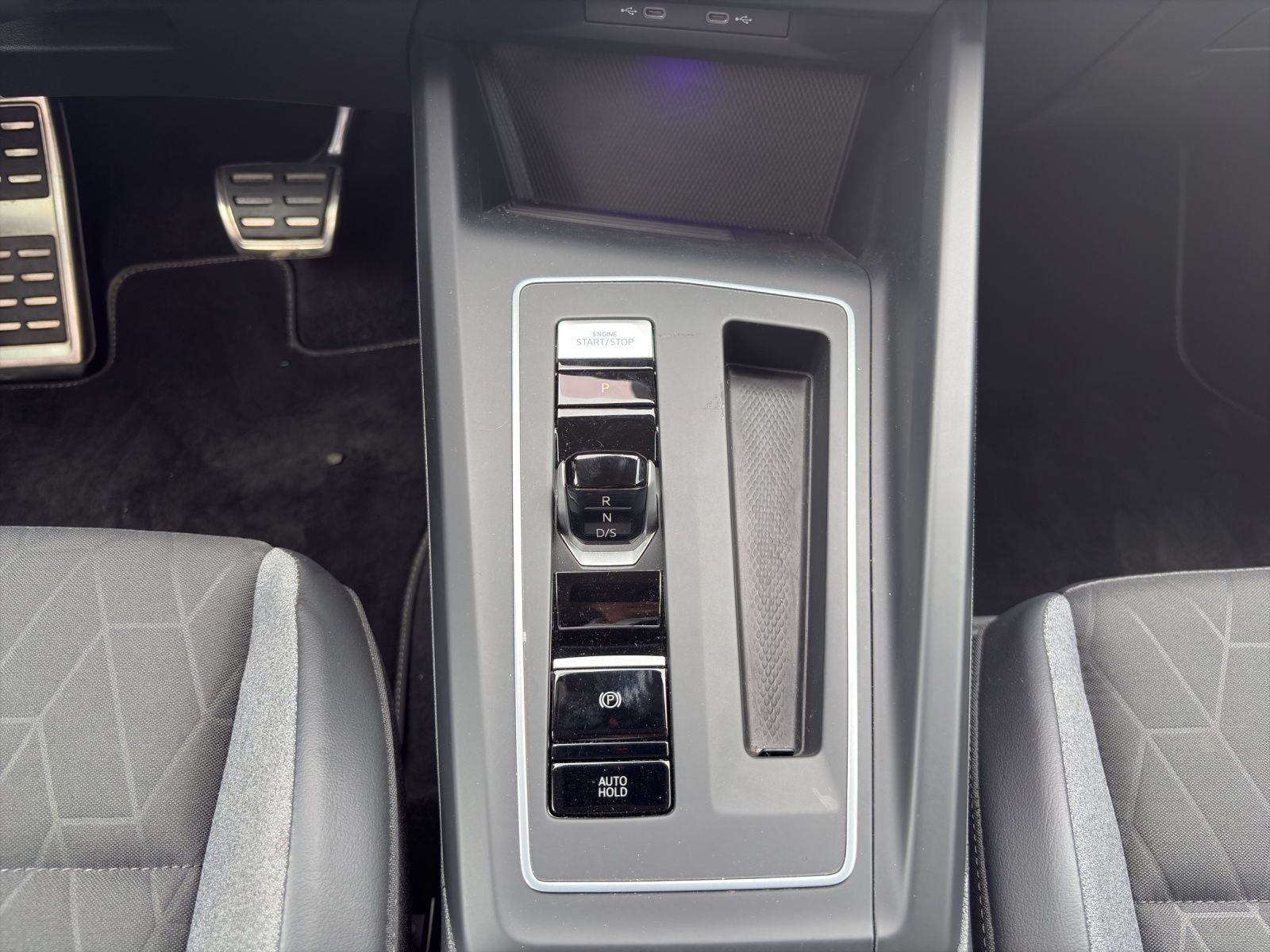 Volkswagen Golf - Bild 9