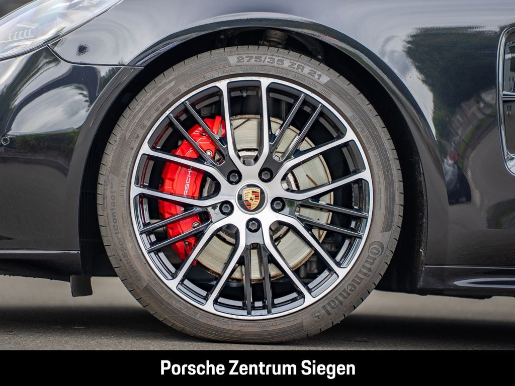 Porsche Panamera GTS