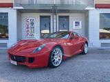 Ferrari FERRARI 599 GTB Fiorano F1 - Ferrari 599 GTB mit Halbautomatikschaltung