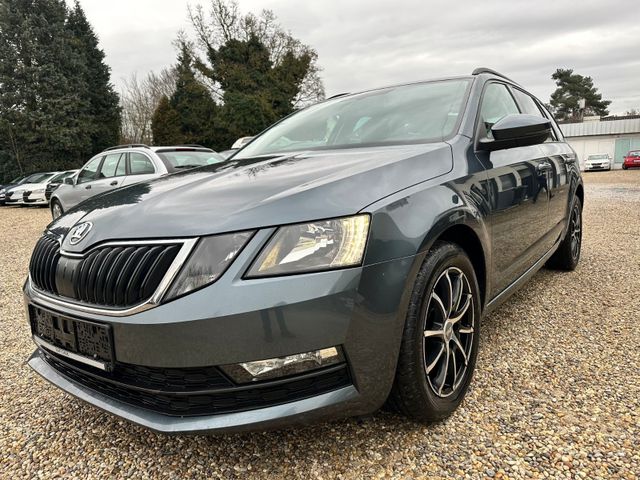 Skoda Octavia Combi 1.6 TDI*NAVI*ALU*SHZ*PDC*SMARTLINK