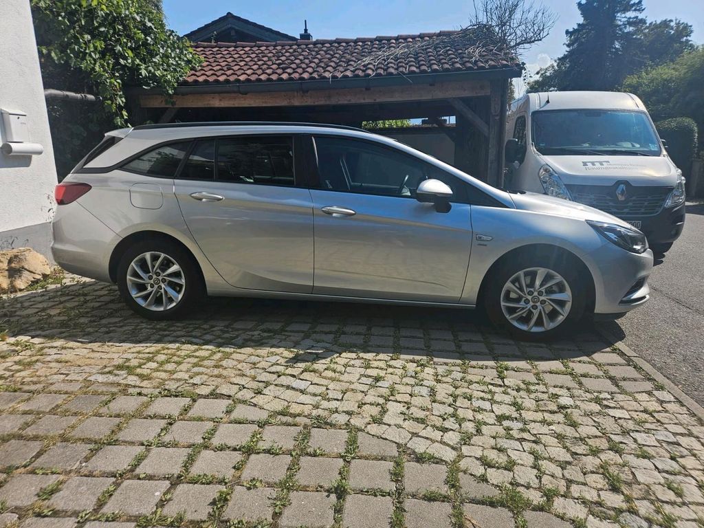 Image of Opel Astra