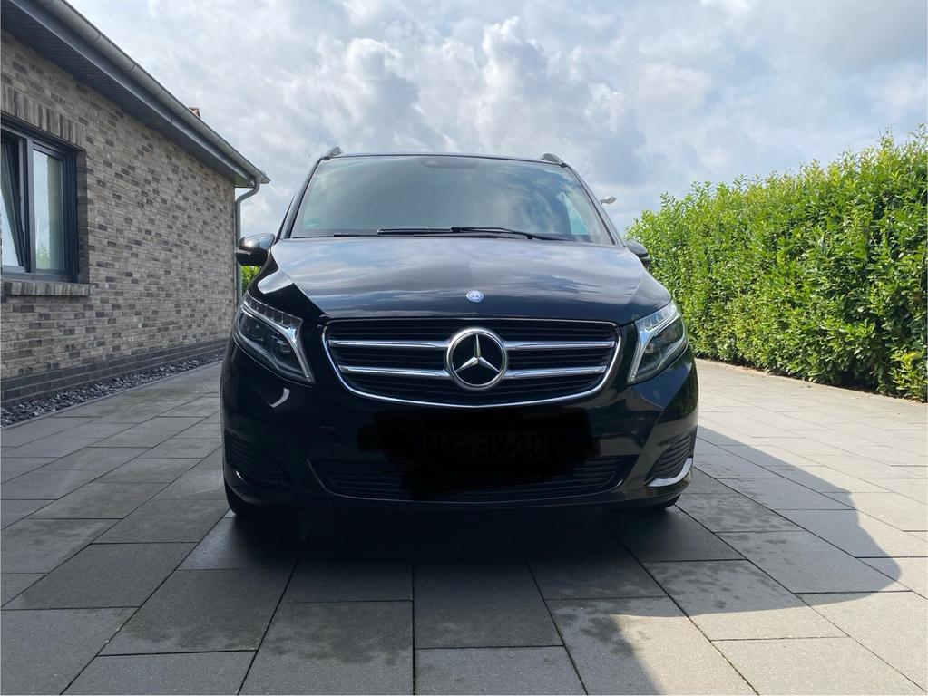Mercedes-Benz V 250