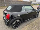 MINI Cooper S Cabrio Automatik mit  JCW Paket - MINI Cooper S Cabrio von privat
