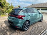 Hyundai i20 1.0 T-GDI 101 PS Edition 30+ 1.Hand - Hyundai i20: Grün