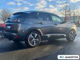 Peugeot 3008 Hybrid 225 Roadtrip 1.6  Plug-In ACC/AHK/36 - Peugeot 3008 Roadtrip mit Hybrid-Antrieb (Benzin/Elektro)