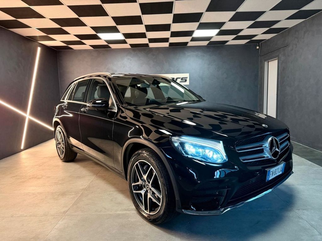 Image of Mercedes-Benz GLC 250