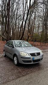 Volkswagen TOP-POLO 1.2-103.000 km-TÜV NEU 04/2027-KL... - Volkswagen Polo: 10n