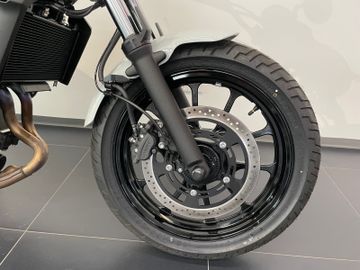 Kawasaki Eliminator 500