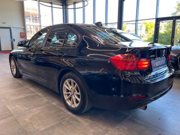 BMW 320 d Lim.  xDrive *NAVI*PDC*SZHZ*TEMPOMAT*4x4*