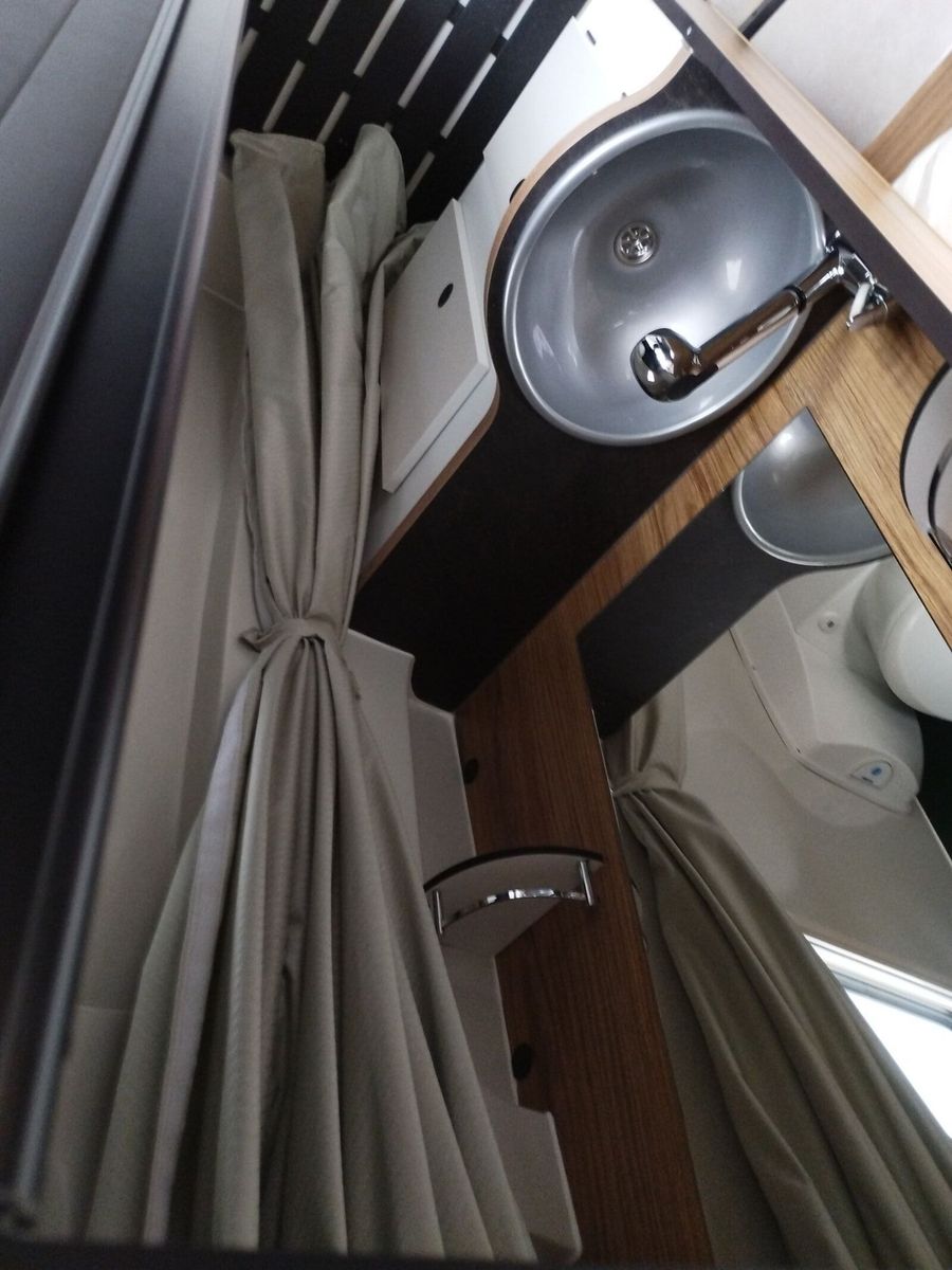 Fahrzeugabbildung Karmann Dexter DE 600 Concept Paket