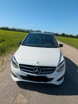 Mercedes-Benz B 220 Urban - 4 matic - Mercedes-Benz 220: Automatik
