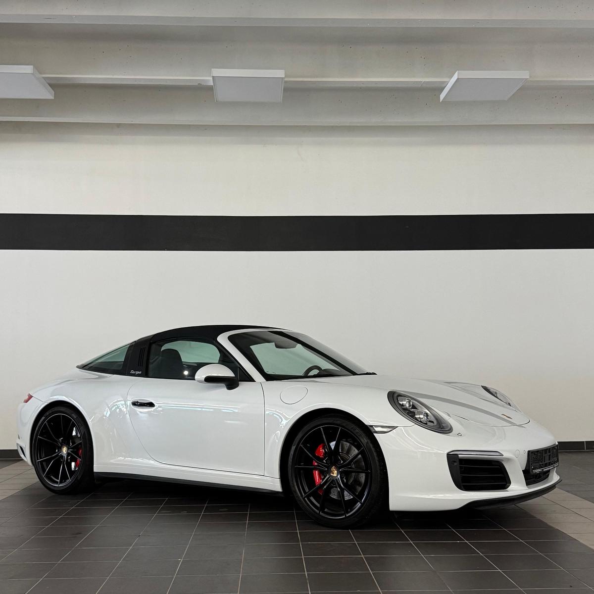 Porsche 911 Targa 4 S Approved Allradlenkung LED