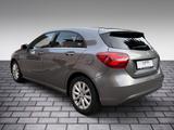 Mercedes-Benz A 180 CDI BlueEfficiency SZH/TOTW/NAVI - Mercedes-Benz A 180 mit Diesel-Antrieb