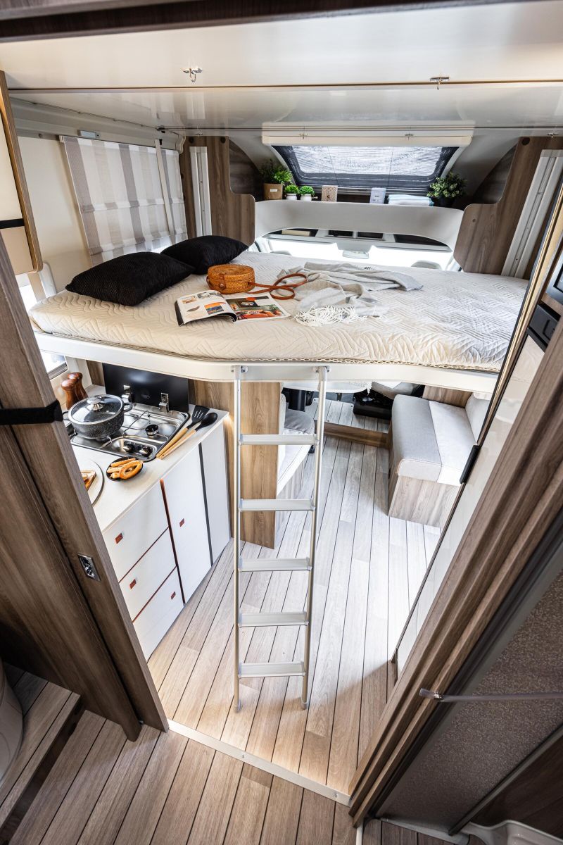 Fahrzeugabbildung Roller Team Kronos 266 TL Ford