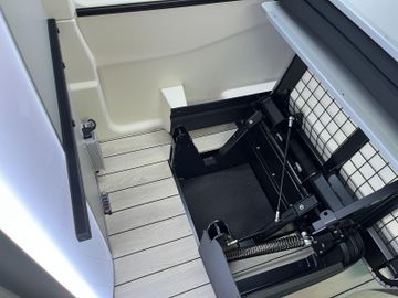 Westfalia Columbus 600 D 140 PS 8G Zusatzbett Solar ACC