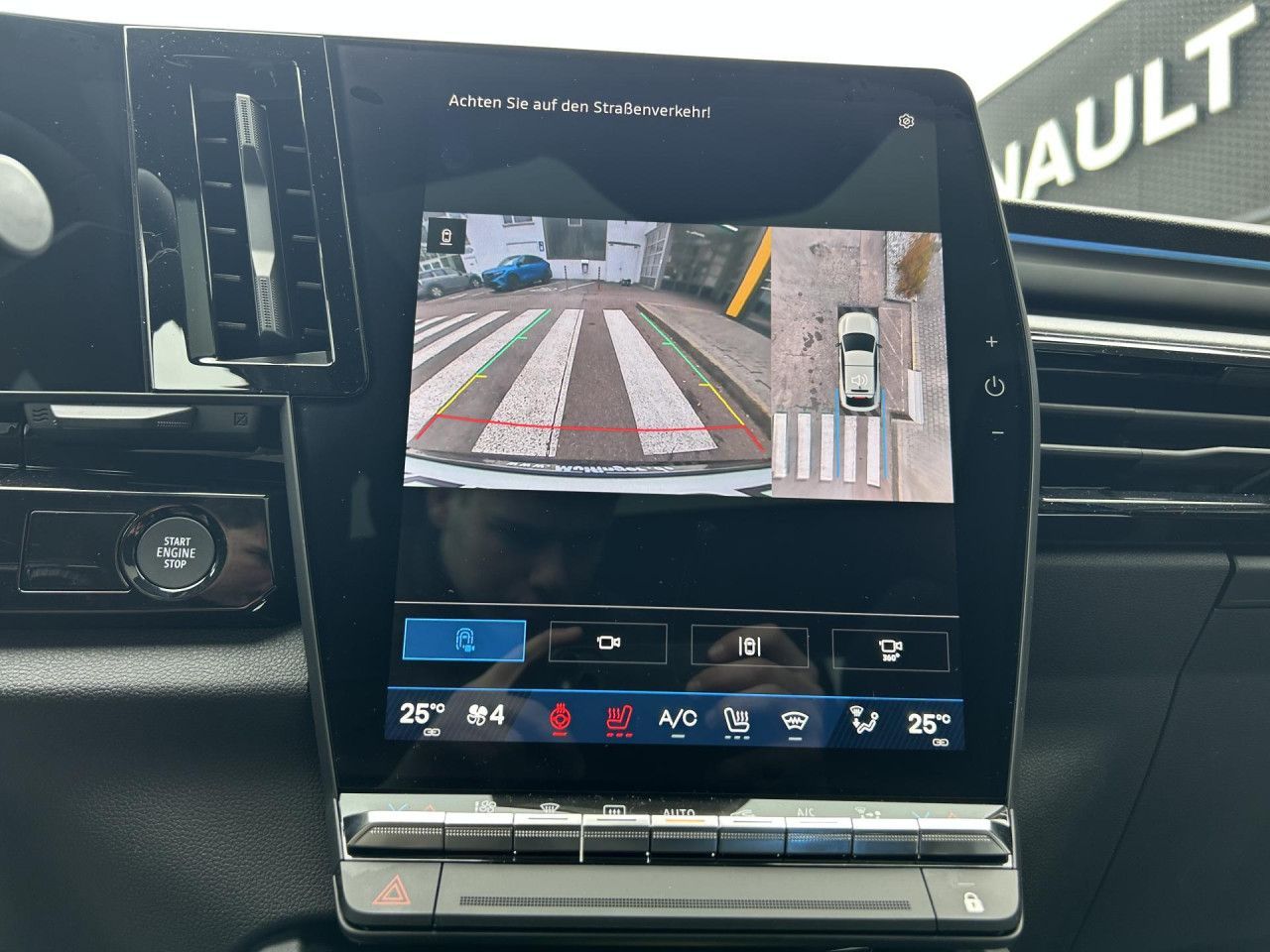 Renault Rafale - Bild 12