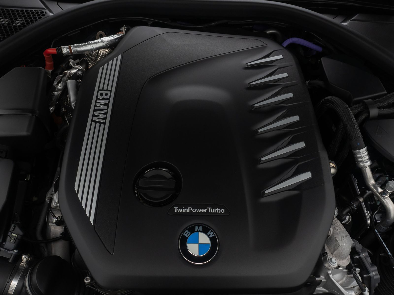 Fahrzeugabbildung BMW 330d M Sport HUD Kamera DAB Alarm Komfort 19Zoll