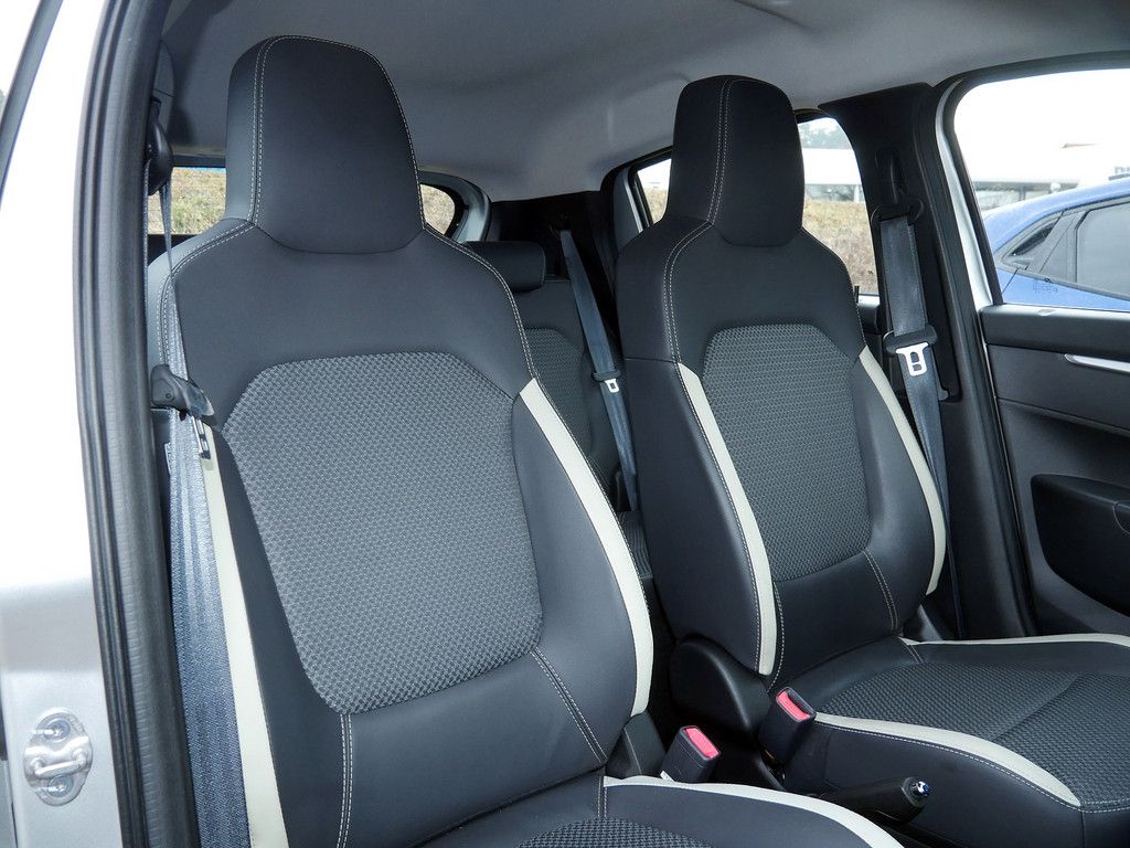 Fahrzeugabbildung Dacia Spring Essential KLIMA PDC RÜCKFAHRKAMERA NAVI