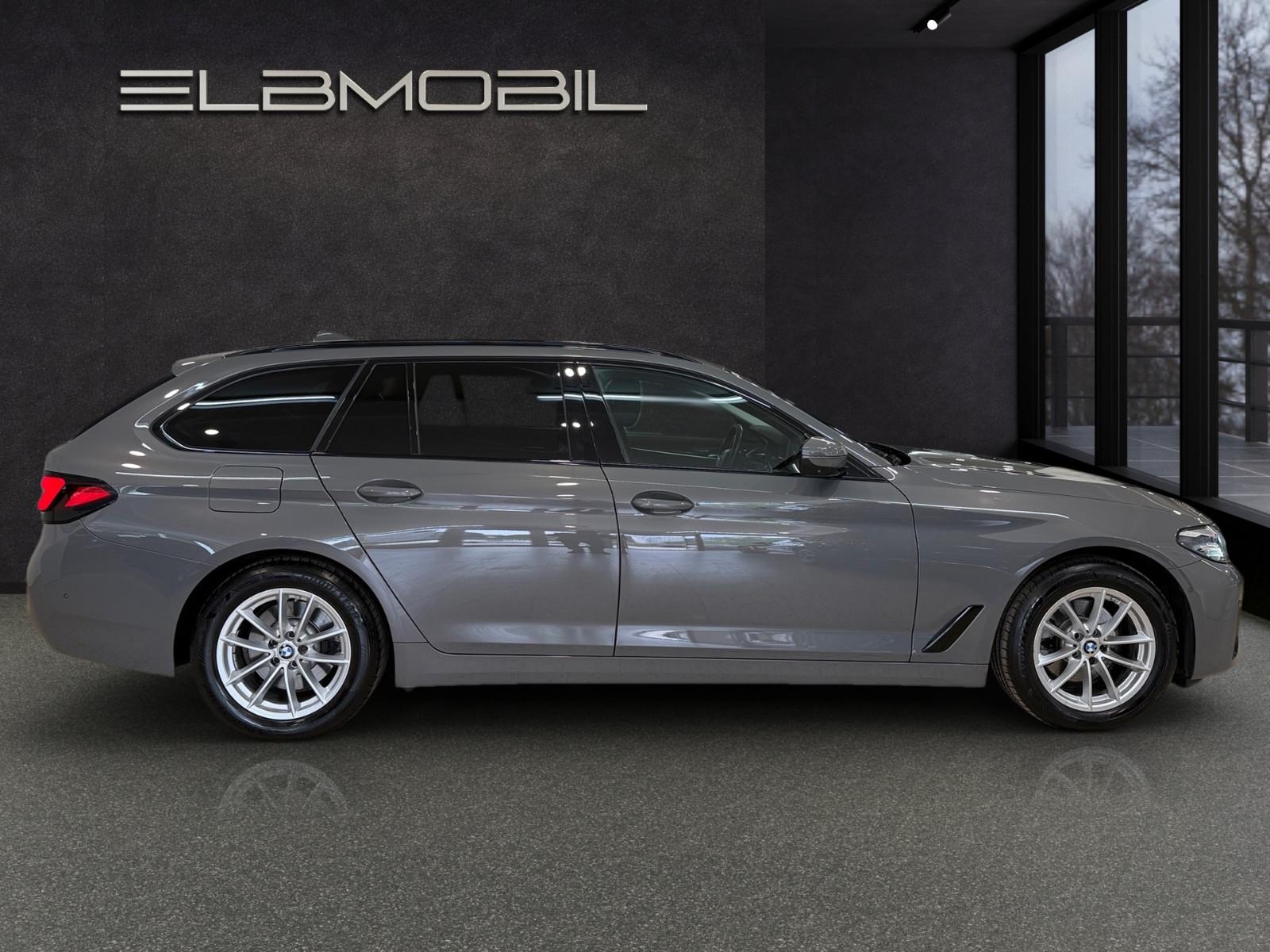 BMW 520 d xDrive Touring Panorama*360°*LED*1H, миниатюра 7