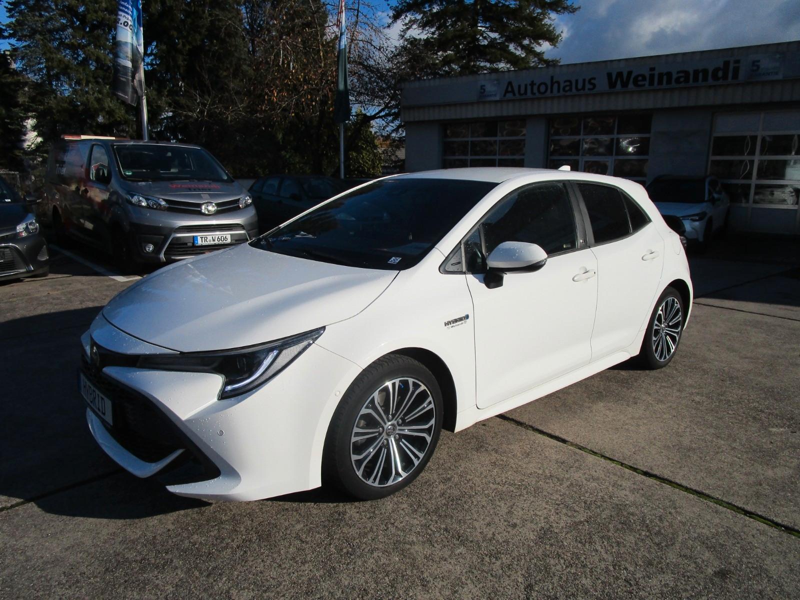 Toyota Corolla Hybrid 2,0 L Team D.  Technik-Paket, AHK