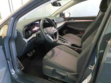 Volkswagen Golf - 4