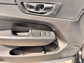 Volvo XC60 - 8