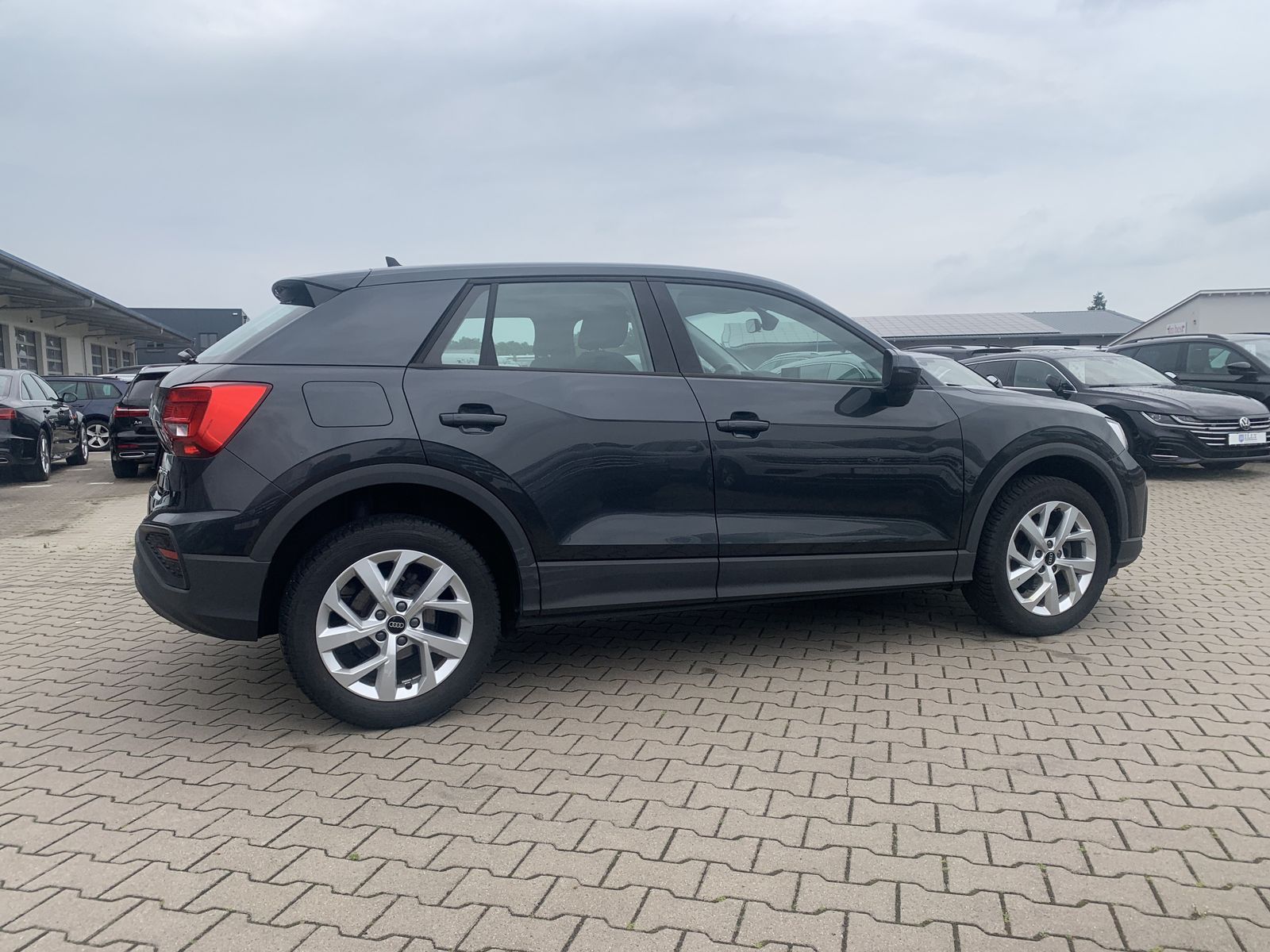 Fahrzeugabbildung Audi Q2 1.5 TFSI*Cam*Navi*LED*Klima*Assistenzpaket*