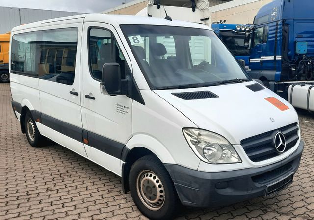 Mercedes-Benz 213 CDI Sprinter * 9-Sitze **Rollstuhl-Rampe**