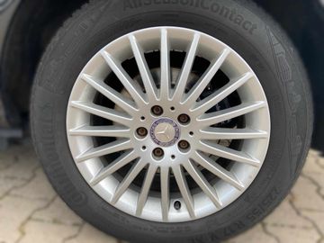 Mercedes V 300 - 6